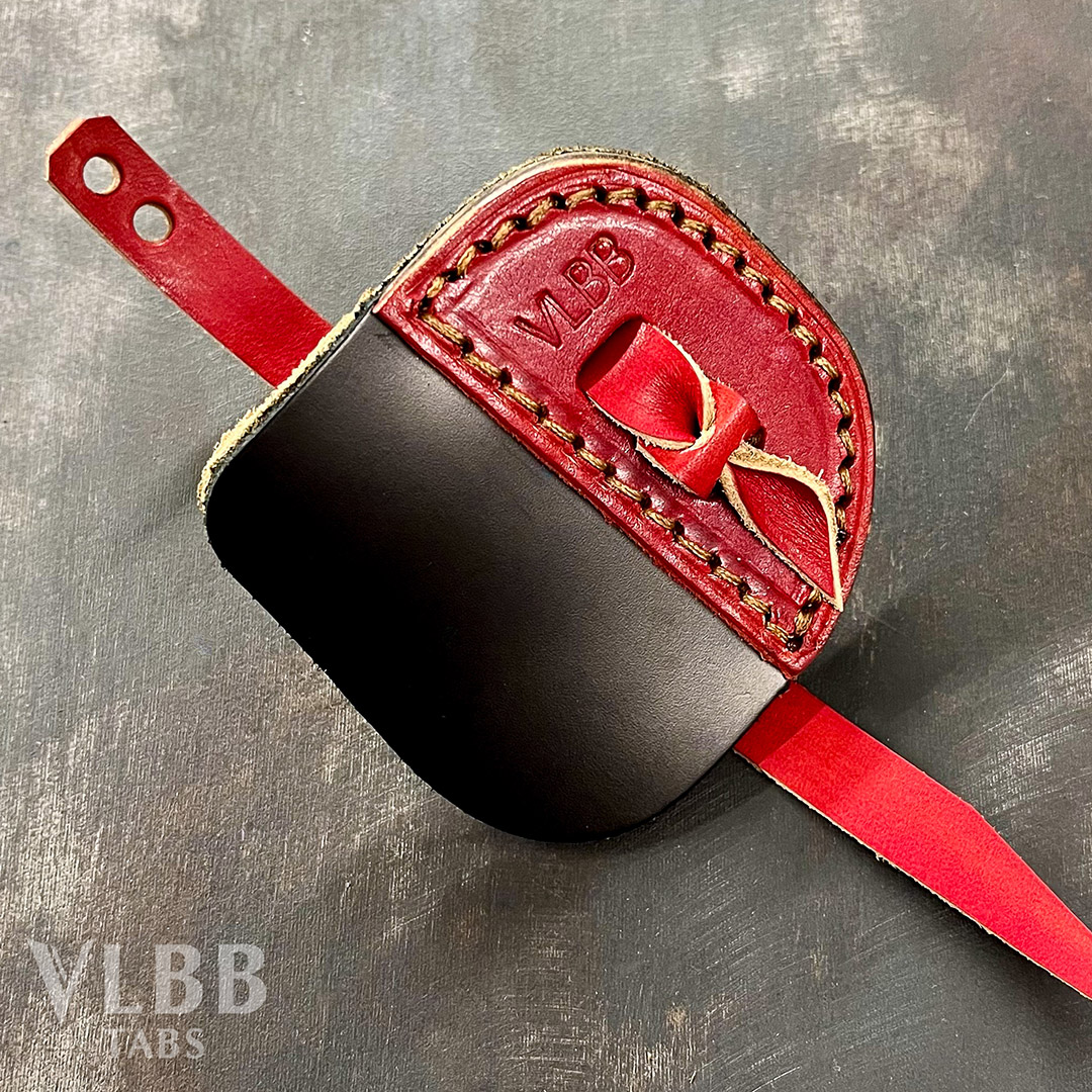 Three-under Tab Calfskin - M size